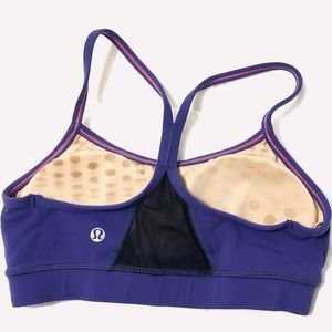 🍋Lululemon Flow Y Sports bra